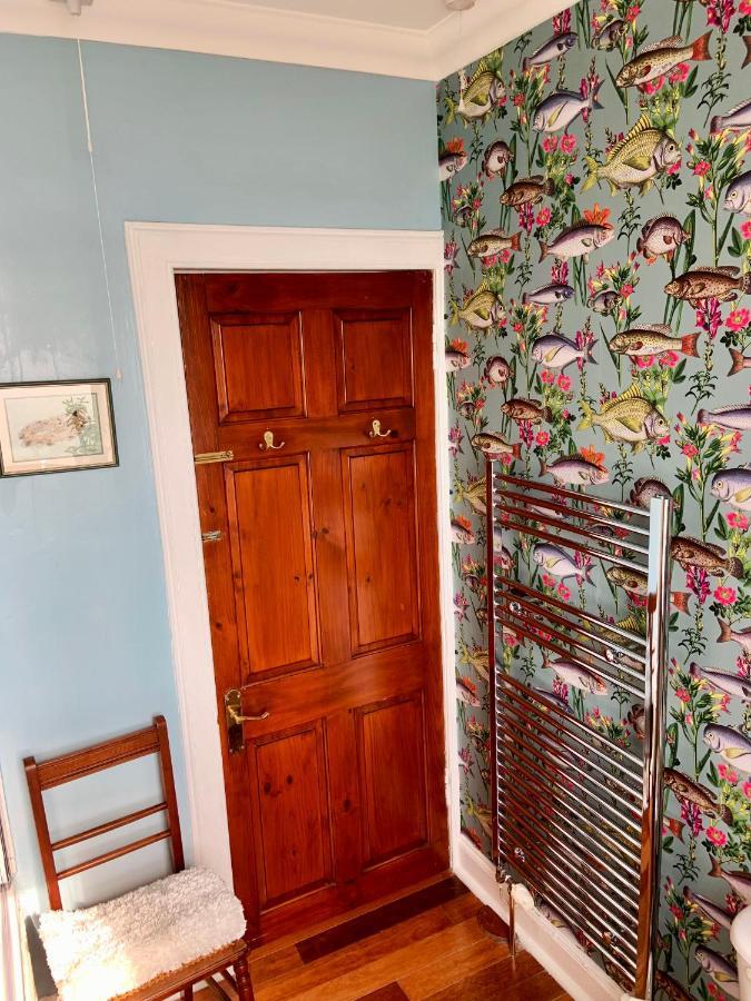 Orsay House Bed & Breakfast Portnahaven ภายนอก รูปภาพ