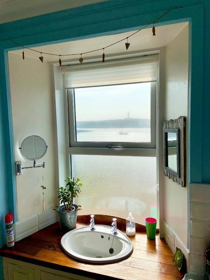 Orsay House Bed & Breakfast Portnahaven ภายนอก รูปภาพ