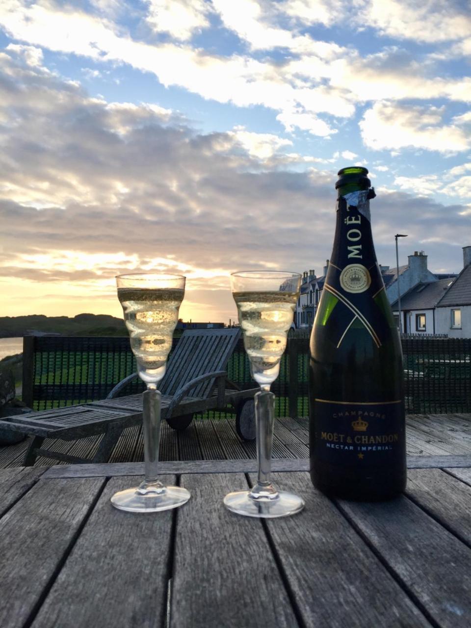 Orsay House Bed & Breakfast Portnahaven ภายนอก รูปภาพ
