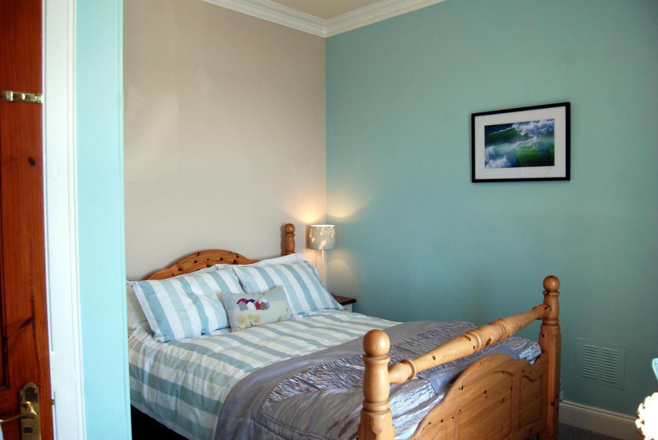 Orsay House Bed & Breakfast Portnahaven ภายนอก รูปภาพ